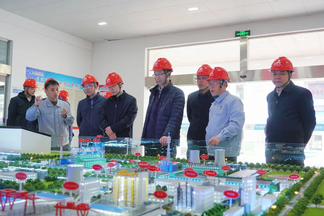 公司黨委書記、董事長姜自成帶隊赴同行企業(yè)交流調(diào)研